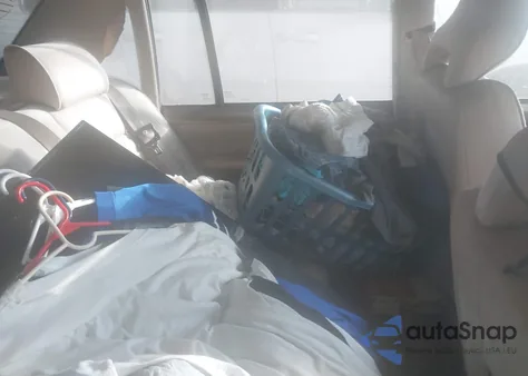 1998 Volvo S90 from USA, damaged, VIN YV1KS9607W1131616